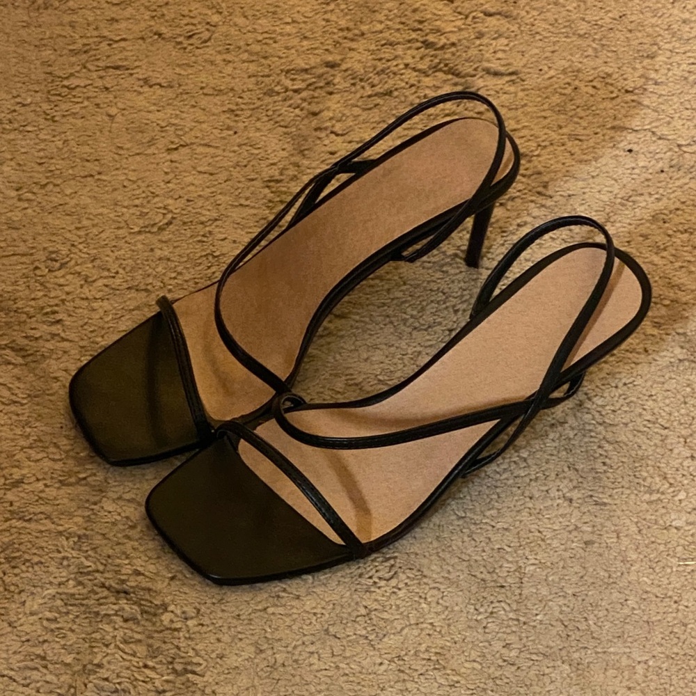 Minimalist Black Strappy Slingback Heels